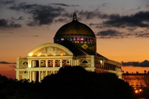 manaus.jpg manaus.jpg