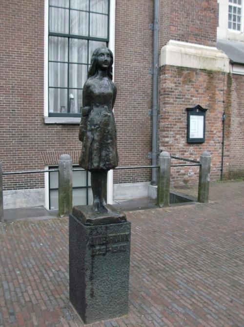 06.JPG
