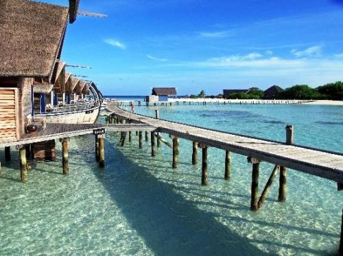 cocoa-island-resort.jpg