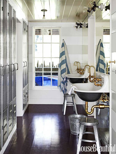 nautical-sinks-metal-lockers-bathroom-0712-dempste