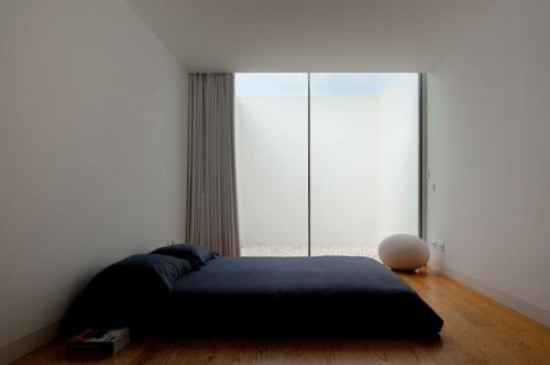 Leiria-House-12-750x499.jpg