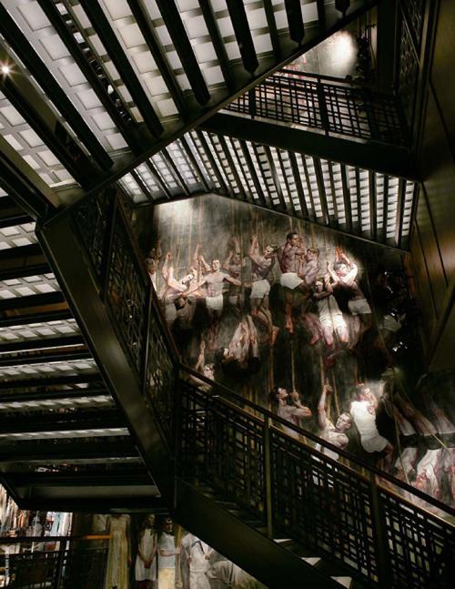 Abercrombie-Fitch-flagship-London-04.jpg