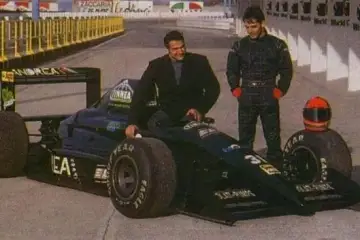 Andrea Moda a mais caótica equipa da história da Fórmula 1