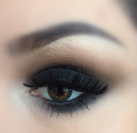 13-smokey-eye-makeup.jpg 13-smokey-eye-makeup.jpg